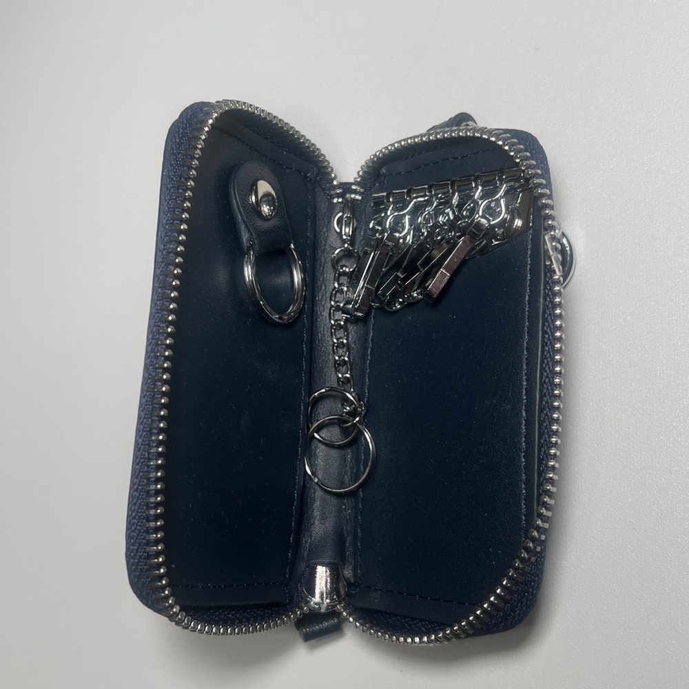 Key chain - Picture 2 of 2